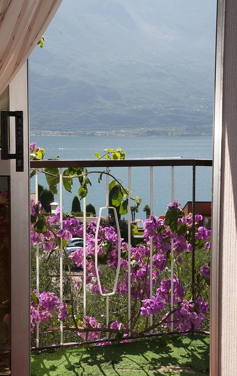 Hotel Garden Limone sul Garda Exterior photo